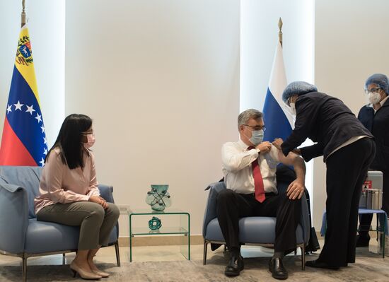 Venezuela Russia Coronavirus Vaccination