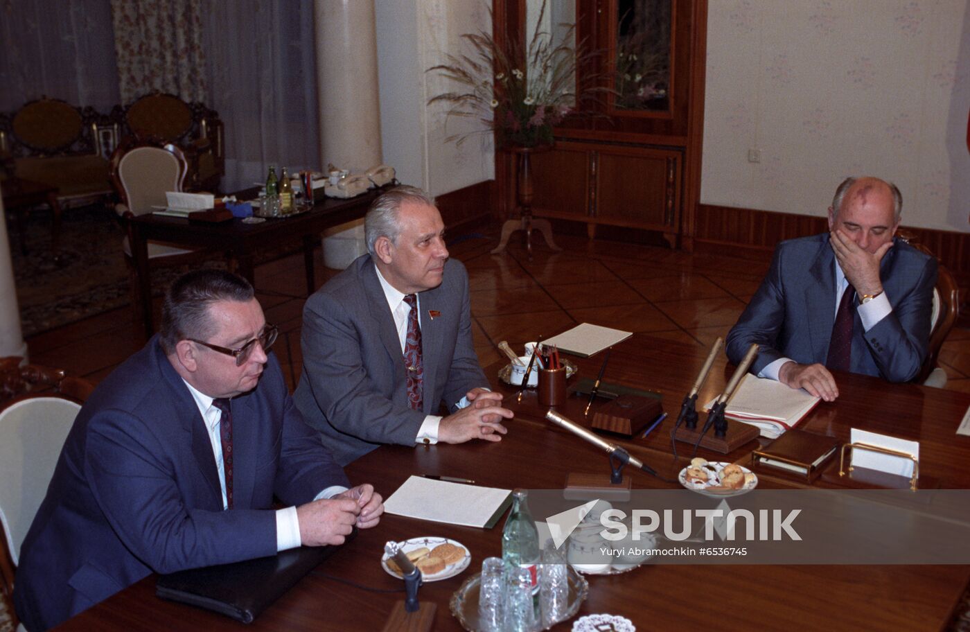 Meeting at governmental residence in Novo-Ogaryovo