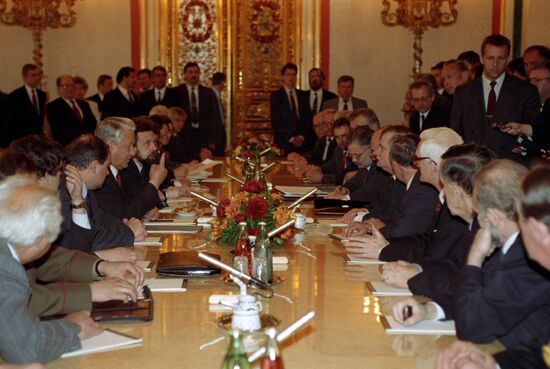 Polish President Lech Walesa's visit to Russian Federation