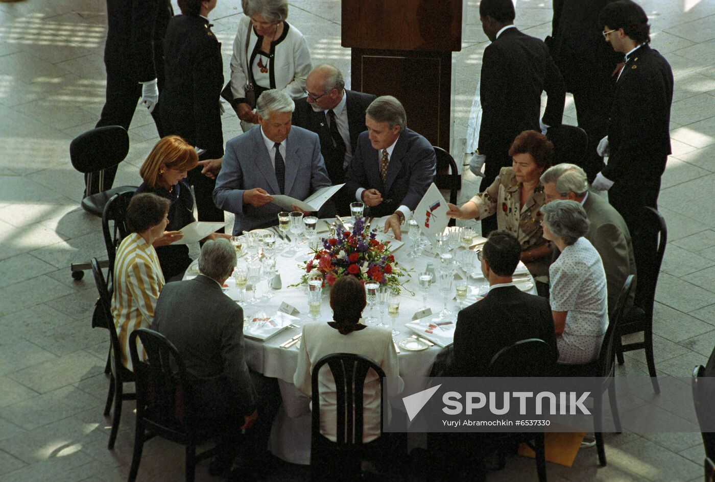 Russian President Boris Yeltsin's official visit to Canada
