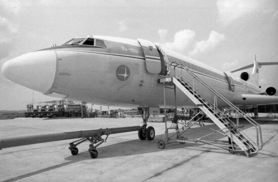 Tupolev Tu-155