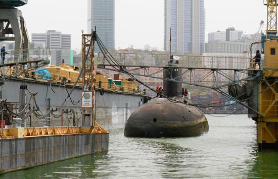 Russia Submarine Renovation