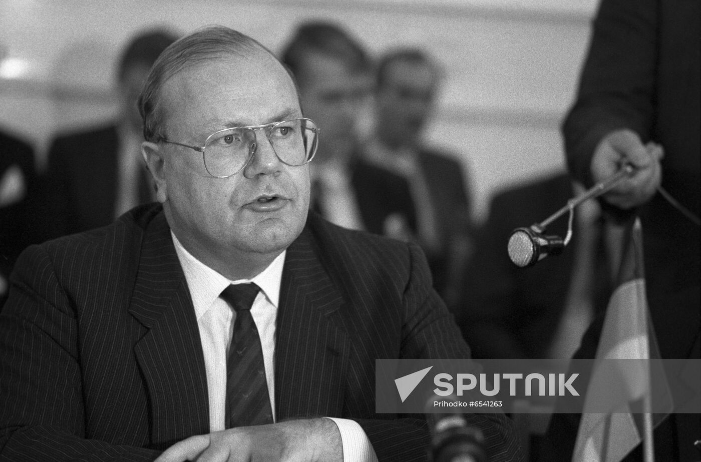 14th session of USSR-West Germany Commission on Economic, Scientific and Technical Cooperation