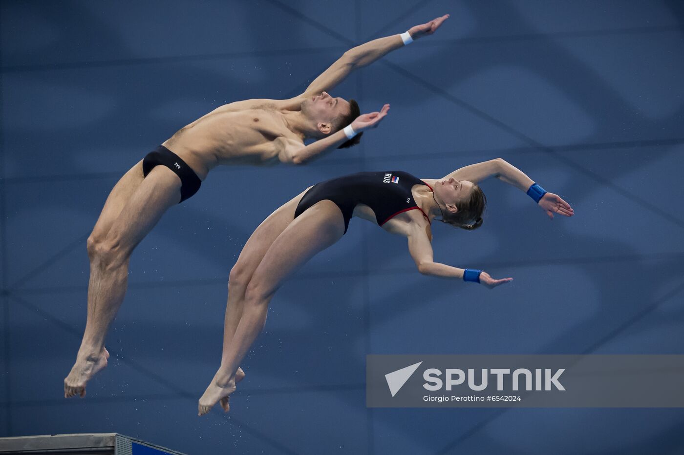 Hungary European Aquatics Championship Diving Mixed Duets 10m Synchro