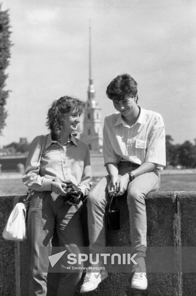 British schoolchildren Jacqueline Smith and Stephen King visit USSR