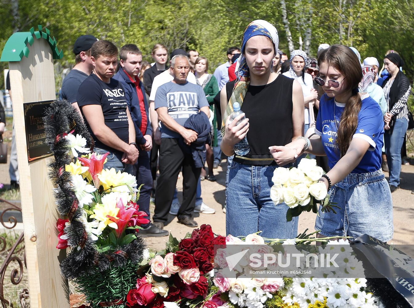 Russia School Shooting Funeralr