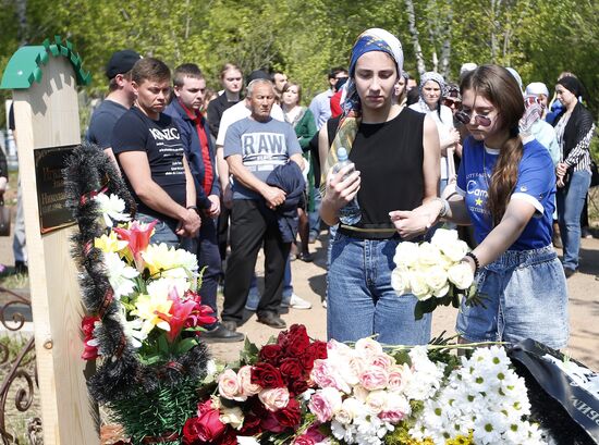 Russia School Shooting Funeralr