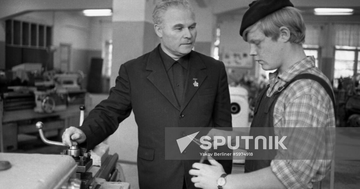 Kondopoga Paper Mill Sputnik Mediabank