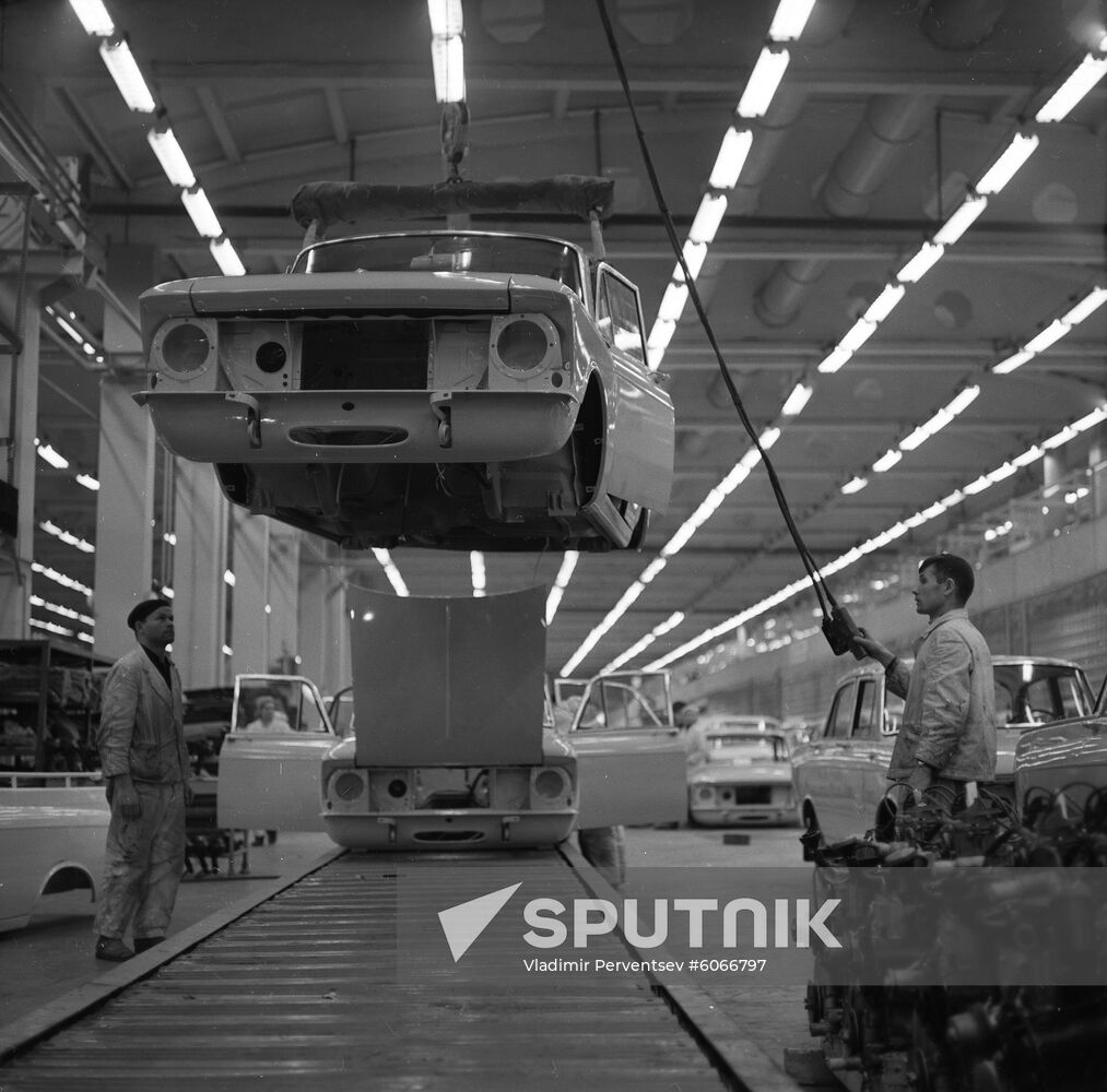 Izhevsk Car Factory Sputnik Mediabank