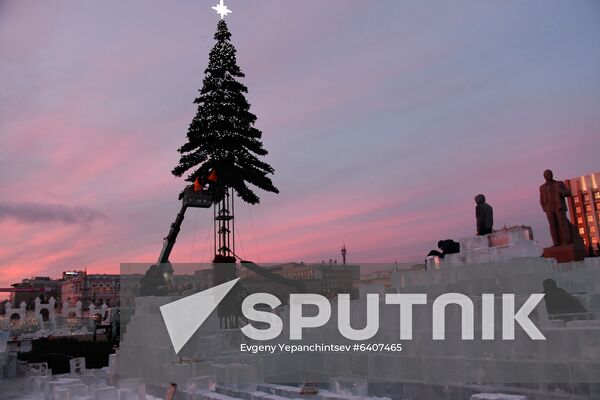Russia New Year Preparations