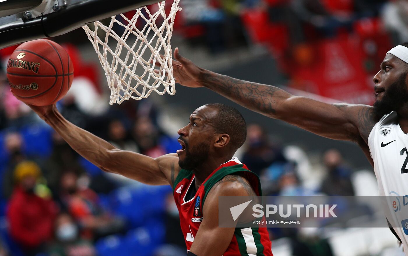 Trento basketball deals
