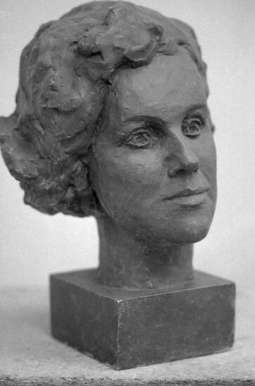 Sculptural self-portrait of Soviet sculptor and intelligence agent Yelena Kosova