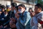 Muslims wearing face masks pray outside the Central Mosque during the celebration of Eid al-Fitr, also known as the Festival of Breaking the Fast, marking the end of the holy month of Ramadan, in Bishkek, Kyrgyzstan. Location: Kyrgyzstan, Bishkek. Author: Tabyldy Kadyrbekov/Sputnik. Worldwide Eid al-Fitr