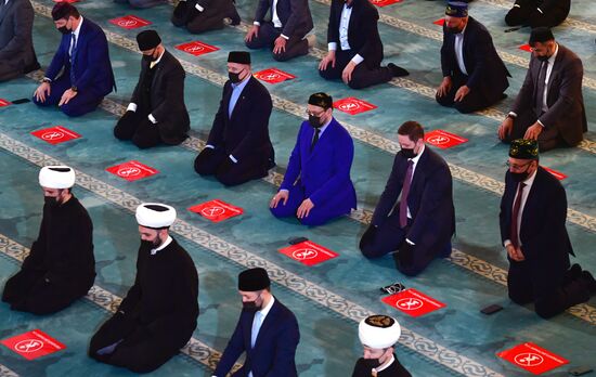 Russia Eid al-Fitr 