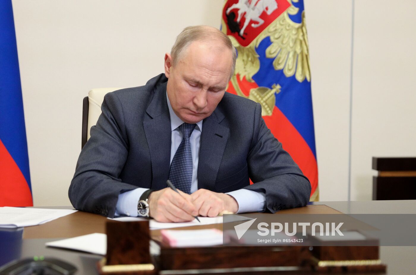 Russia Putin Government