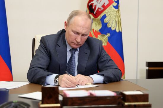 Russia Putin Government
