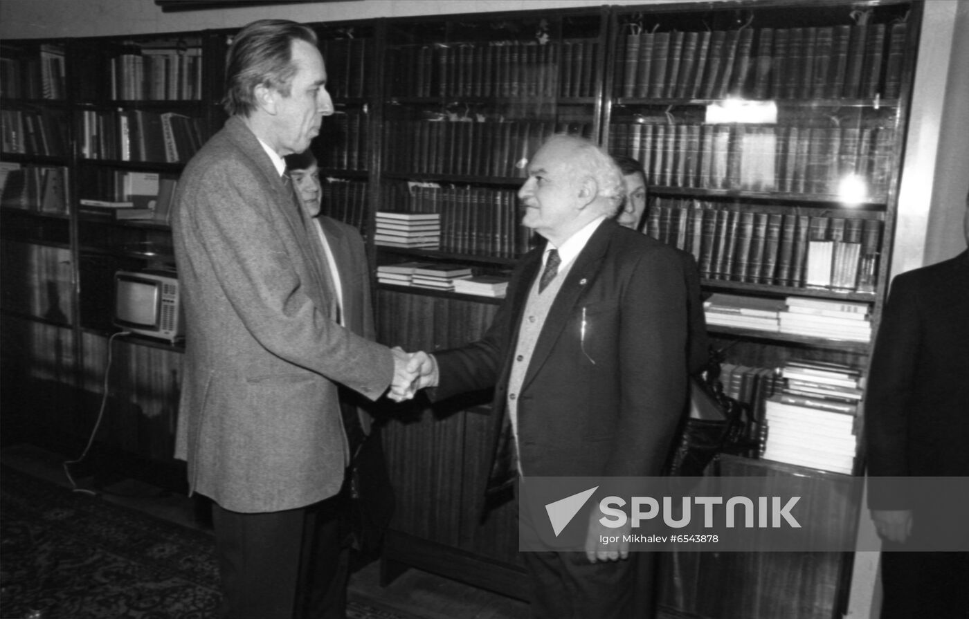 Venezuelan Communist Pompeyo Marquez in Moscow