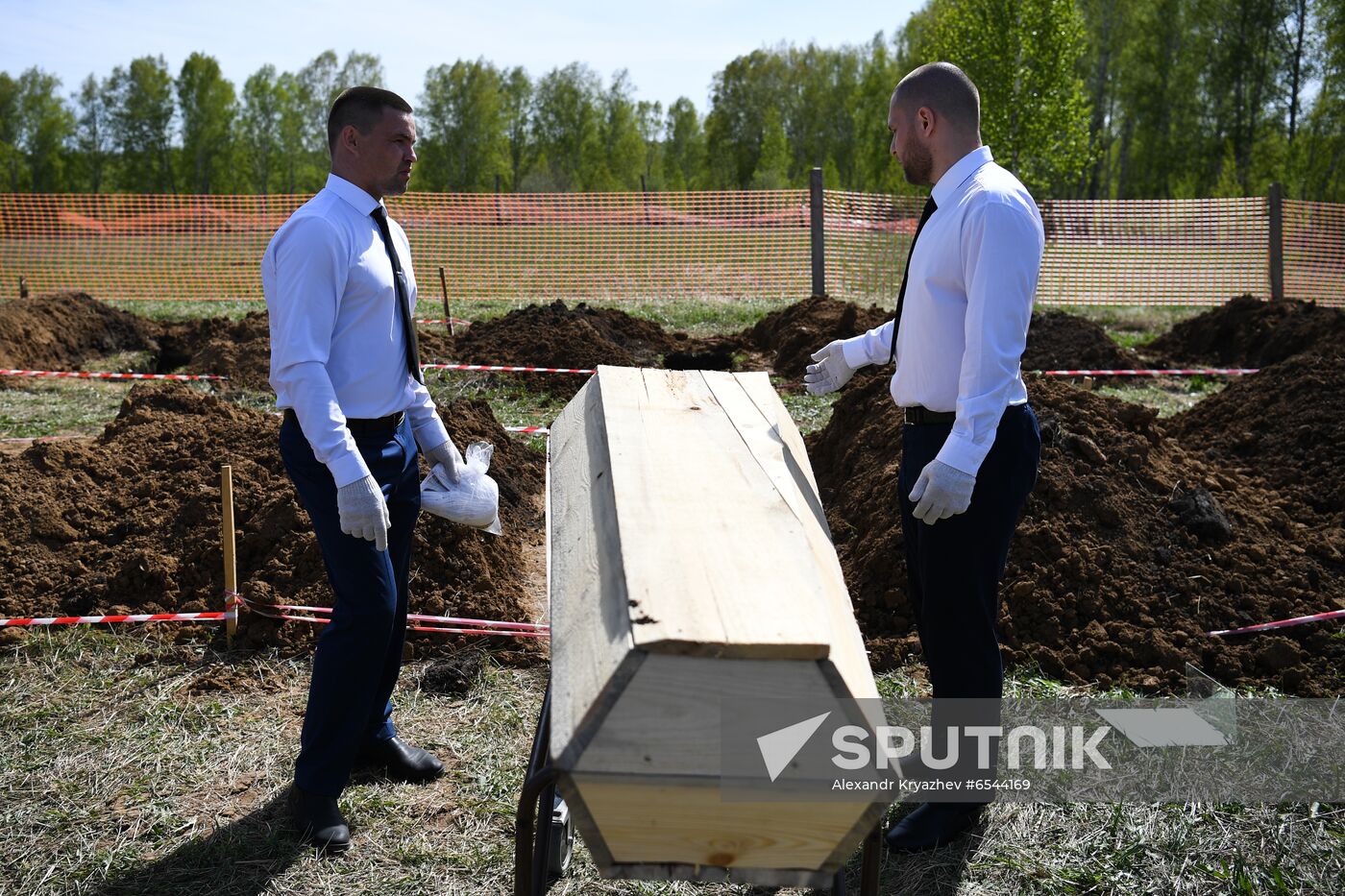 Russia Necropolis Exhibition