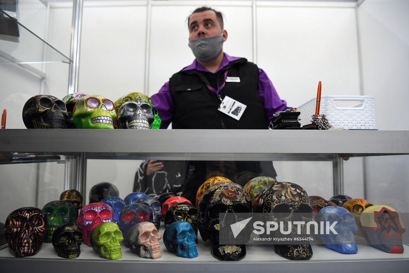 Russia Necropolis Exhibition