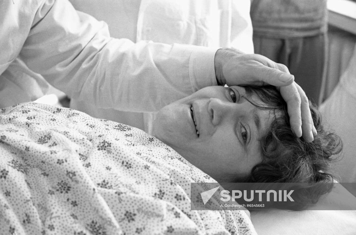 Soviet psychotherapist Anatoly Kashpirovsky