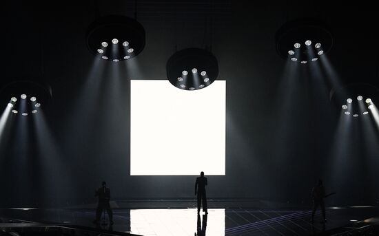 Netherlands Eurovision Song Contest Semi-final 1 Rehearsal