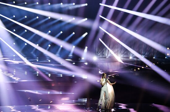 Netherlands Eurovision Song Contest Semi-final 1 Rehearsal