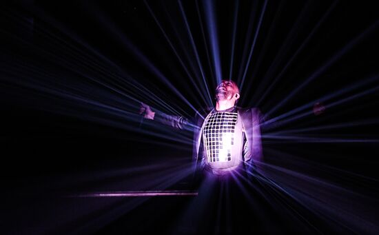 Netherlands Eurovision Song Contest Semi-final 1 Rehearsal