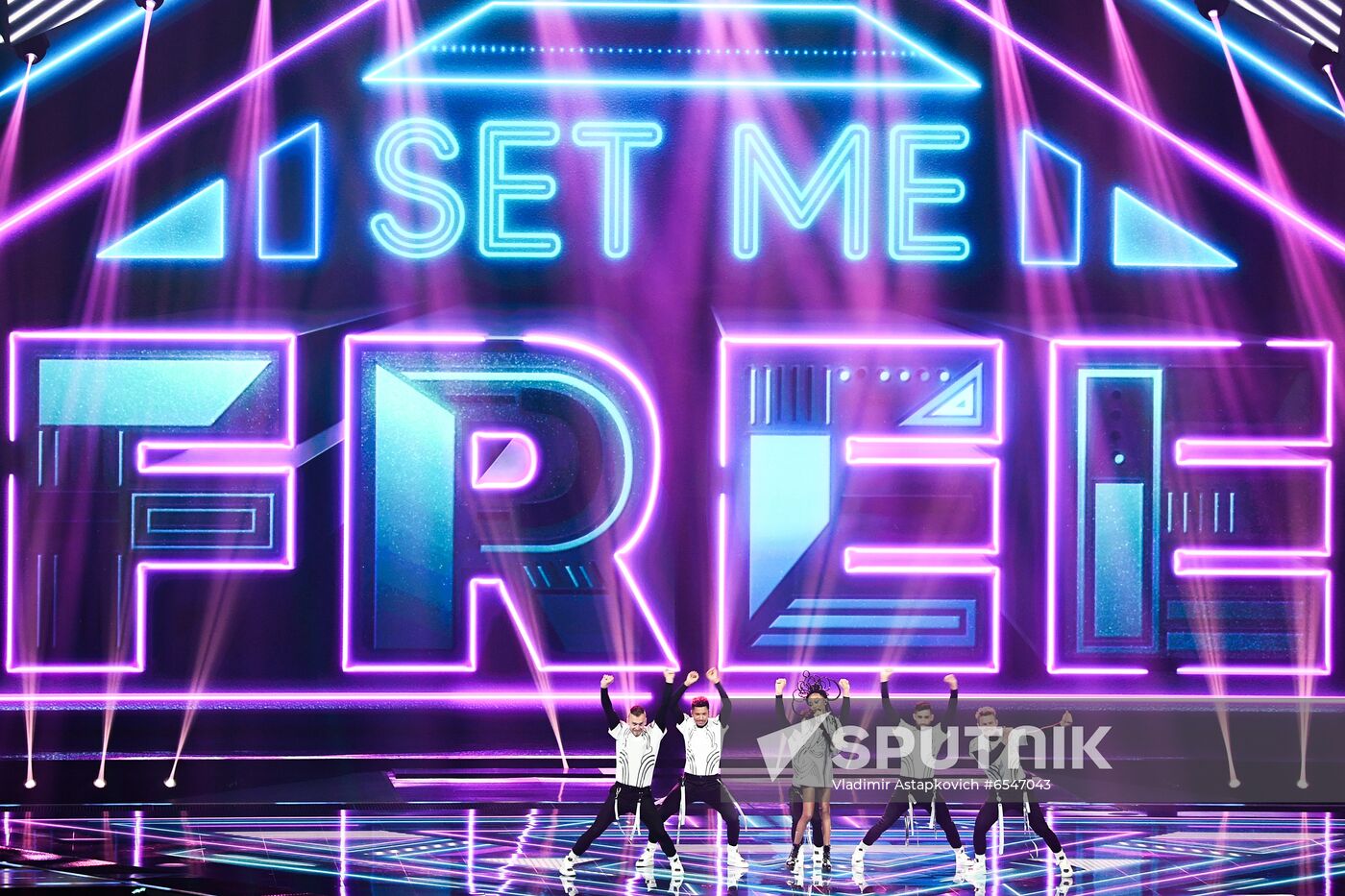 Netherlands Eurovision Song Contest Semi-final 1 Rehearsal