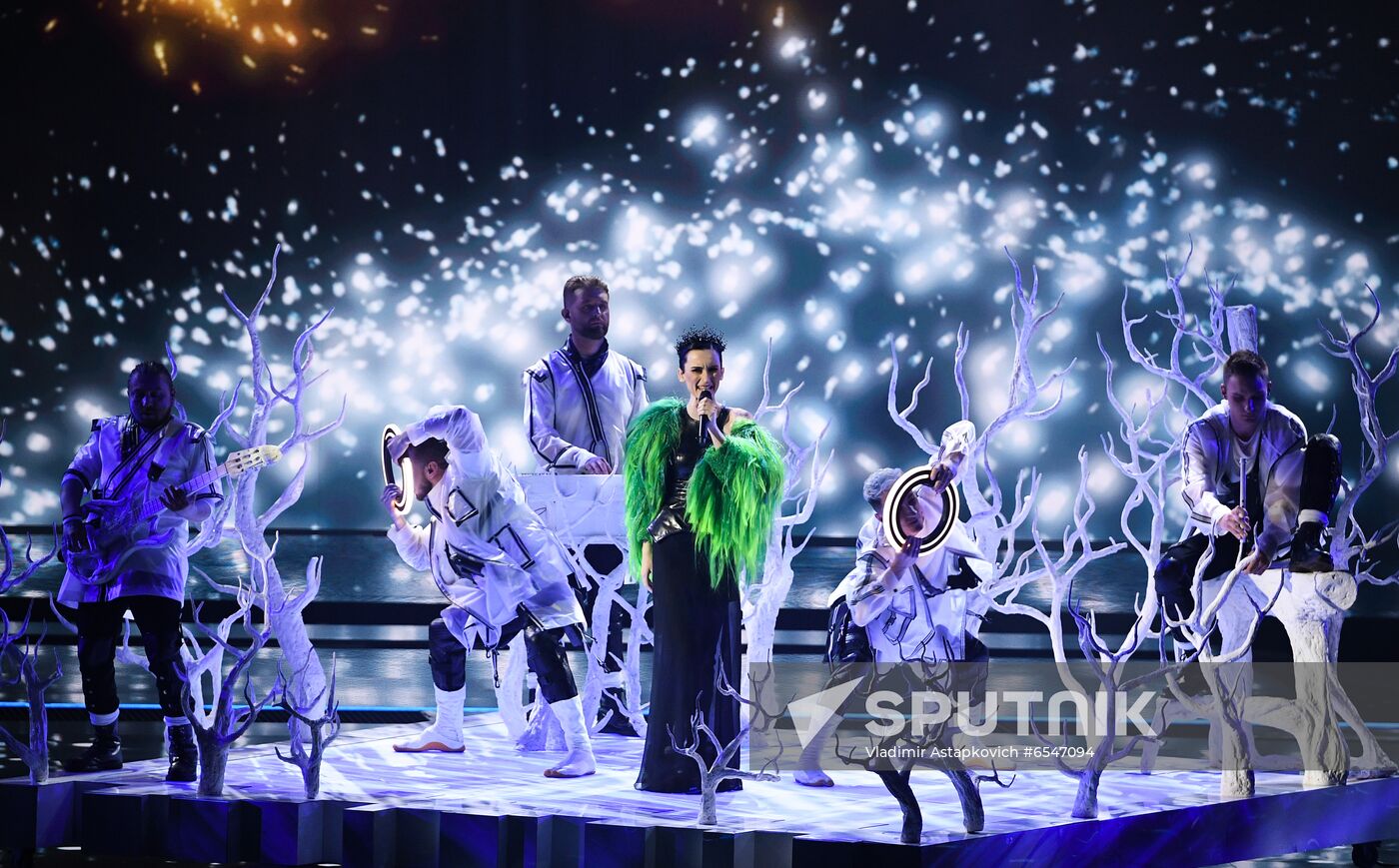 Netherlands Eurovision Song Contest Semi-final 1 Rehearsal