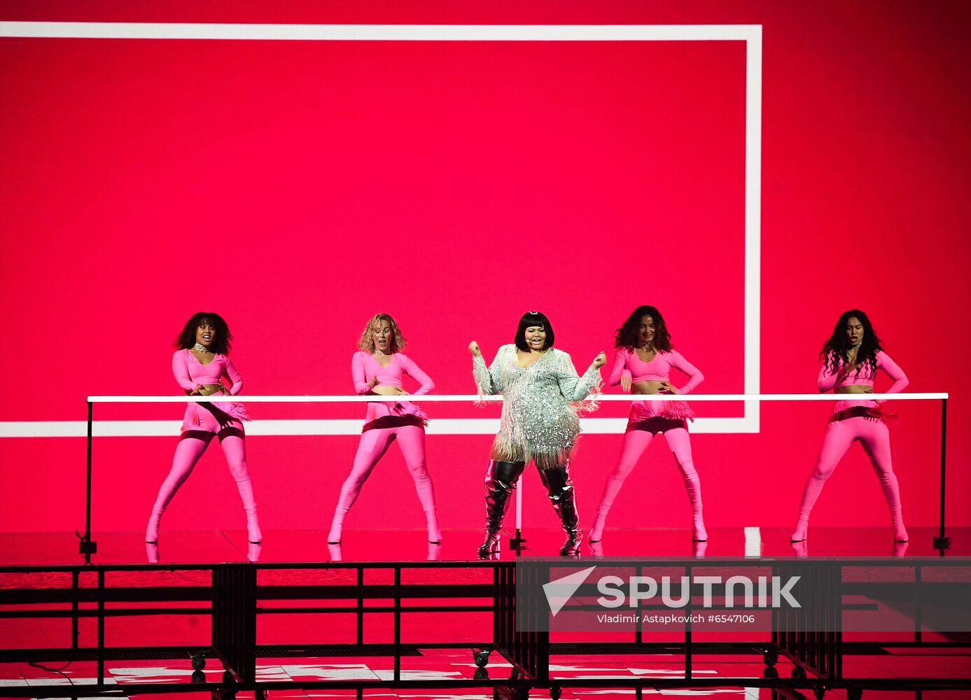 Netherlands Eurovision Song Contest Semi-final 1 Rehearsal