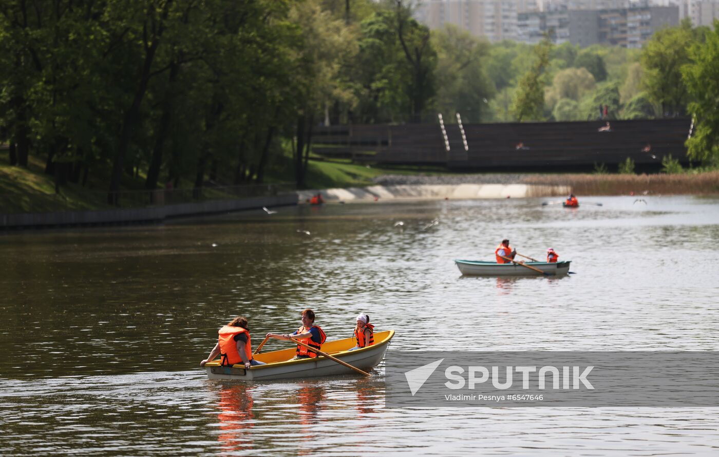 Russia Hot Weather