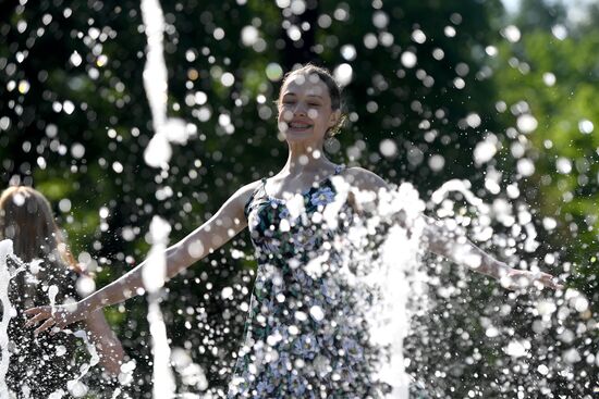 Russia Hot Weather
