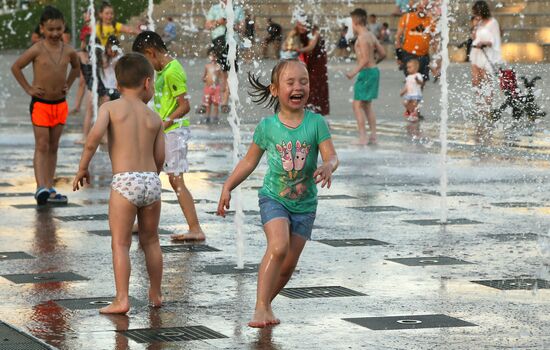 Russia Hot Weather