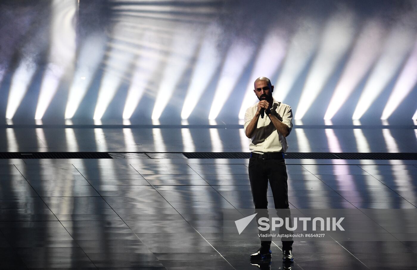 Netherlands Eurovision Song Contest Semi-final 2 Rehearsal