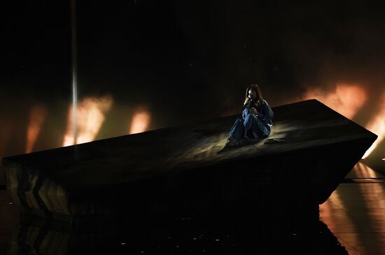 Netherlands Eurovision Song Contest Semi-final 2 Rehearsal