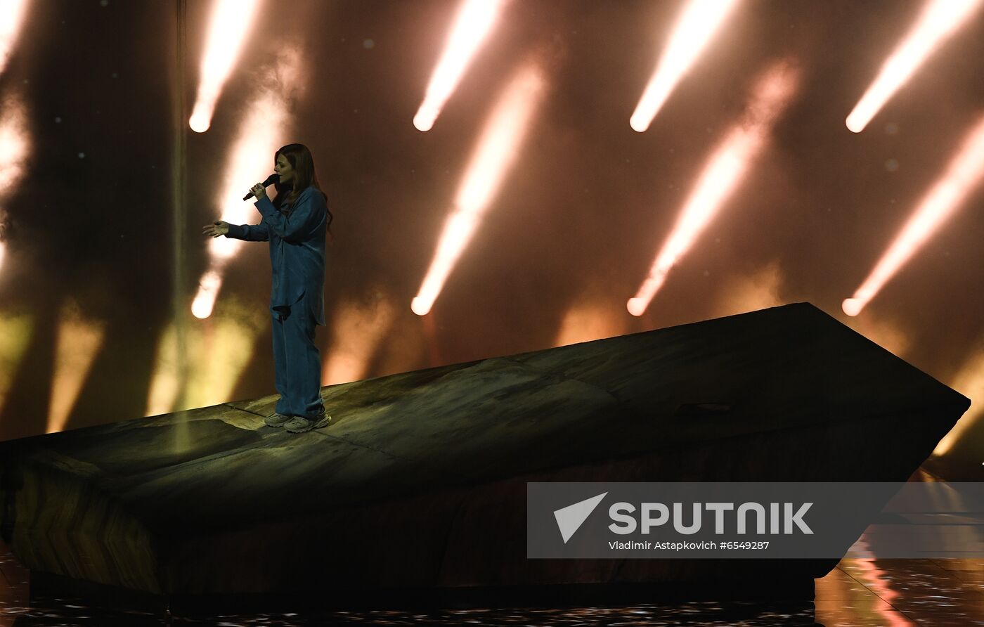 Netherlands Eurovision Song Contest Semi-final 2 Rehearsal