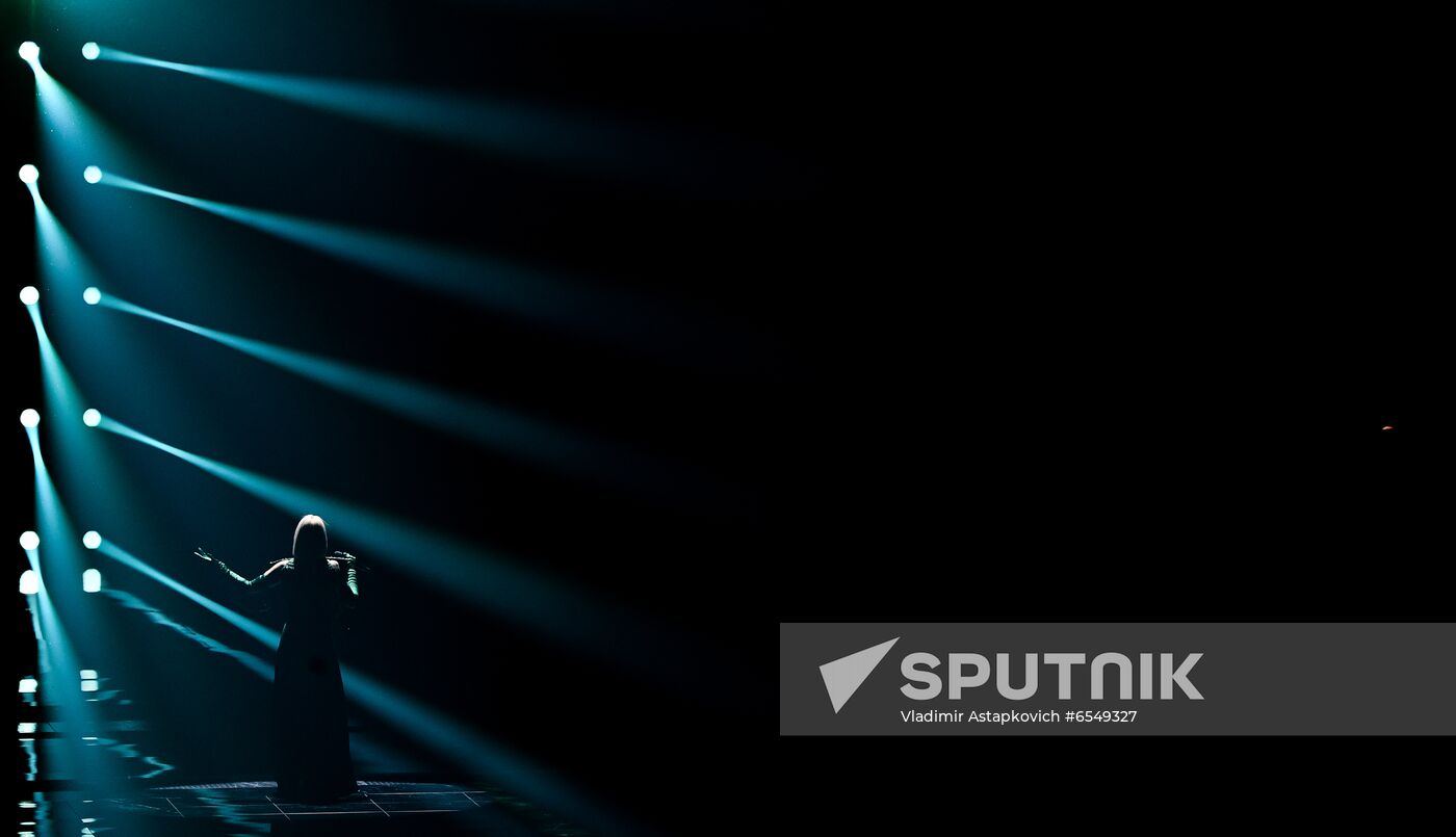 Netherlands Eurovision Song Contest Semi-final 2 Rehearsal