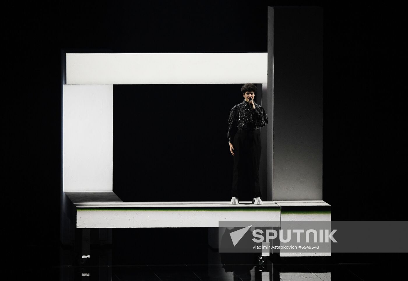 Netherlands Eurovision Song Contest Semi-final 2 Rehearsal