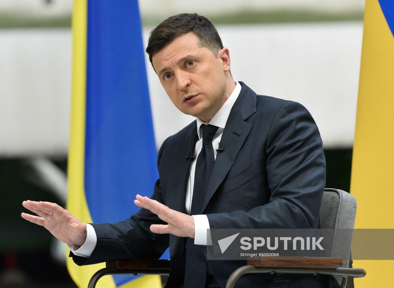 Ukraine Zelensky News Conference