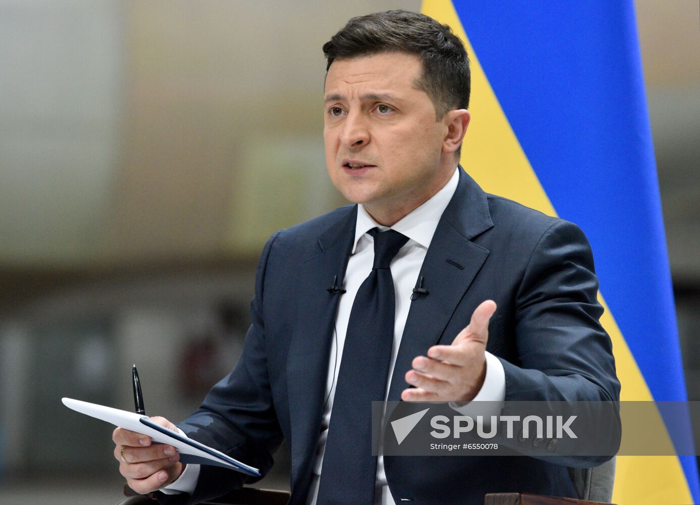 Ukraine Zelensky News Conference