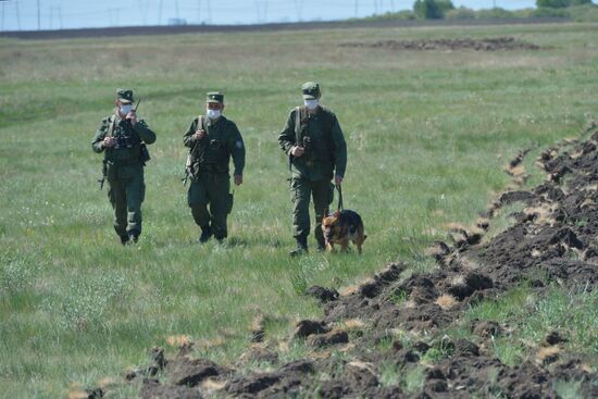 Russia Kazakhstan Border Guards
