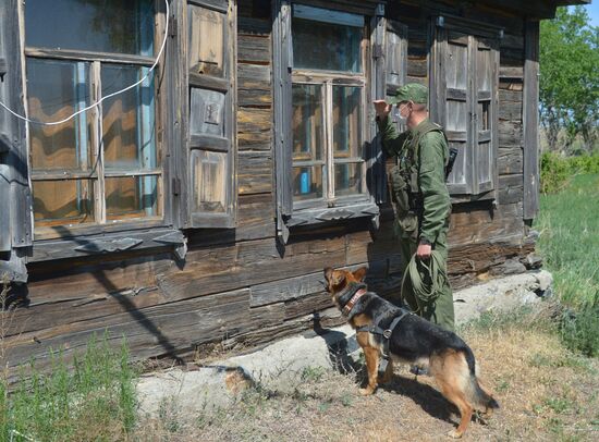 Russia Kazakhstan Border Guards