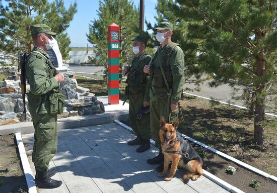 Russia Kazakhstan Border Guards