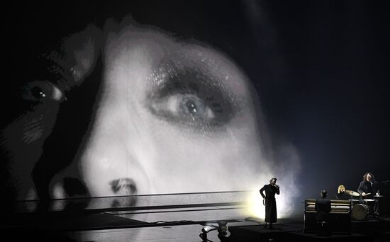 Netherlands Eurovision Song Contest Final Rehearsal
