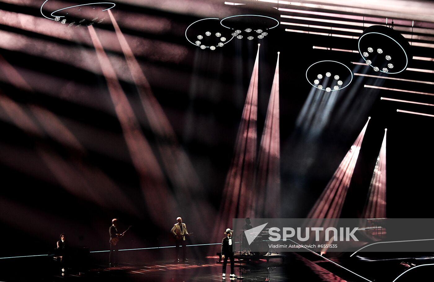 Netherlands Eurovision Song Contest Final Rehearsal