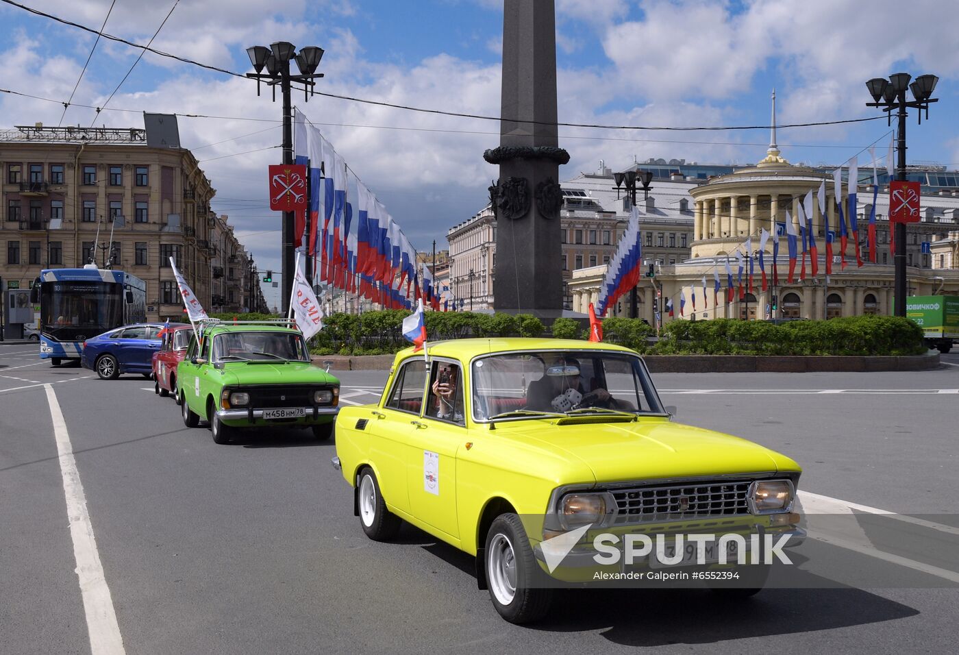 Russia Retro Cars Parade