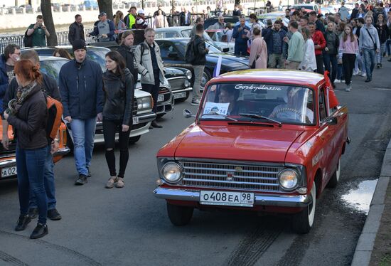 Russia Retro Cars Parade