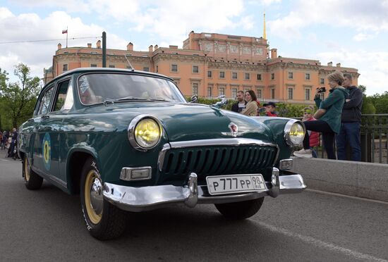 Russia Retro Cars Parade