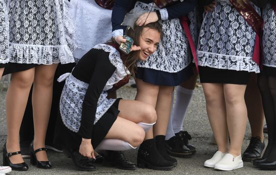 Russia School Year End