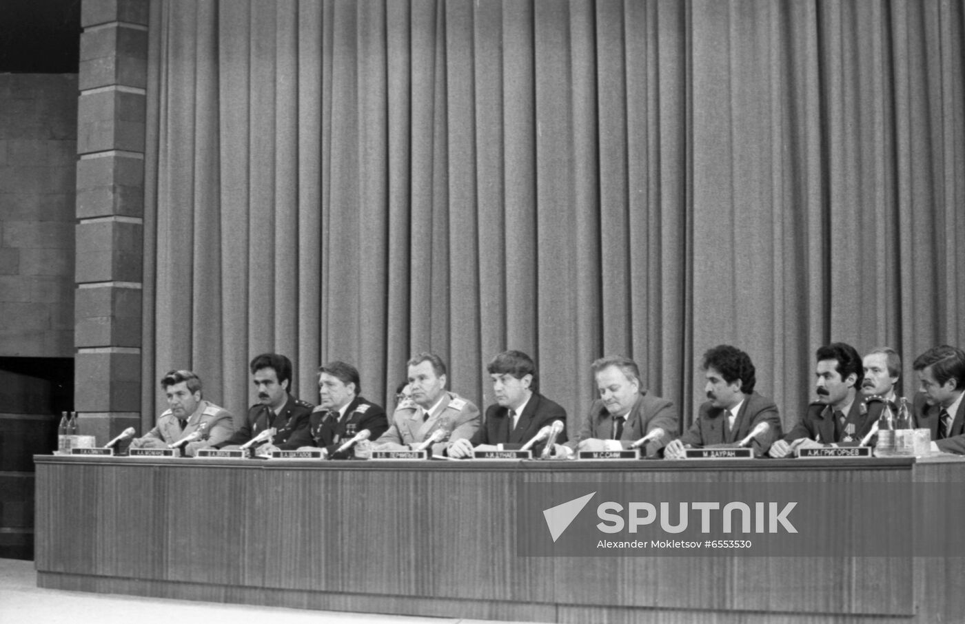 Presenting awards to Soviet-Afghan crew of Soyuz TM-6